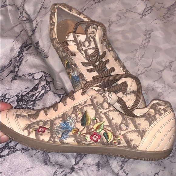 Dior sneakers - Picture 2 of 4